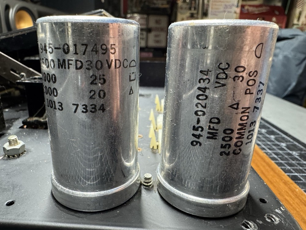 lowery solid state amplifier With Petal