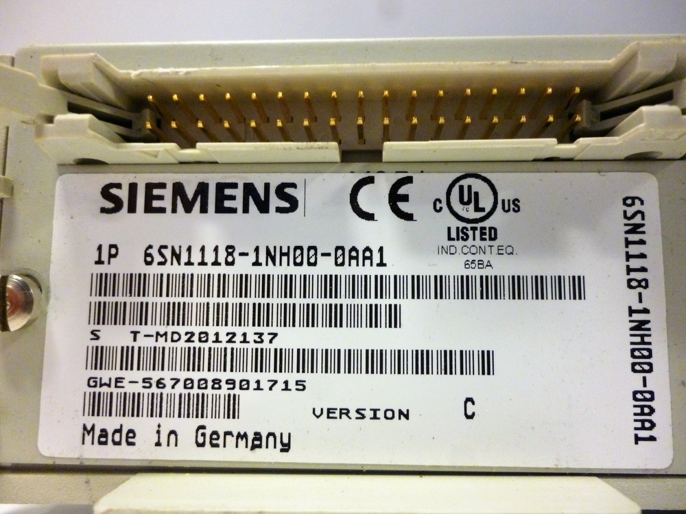 Siemens 6SN1118-1NH00-0AA1 Control Module