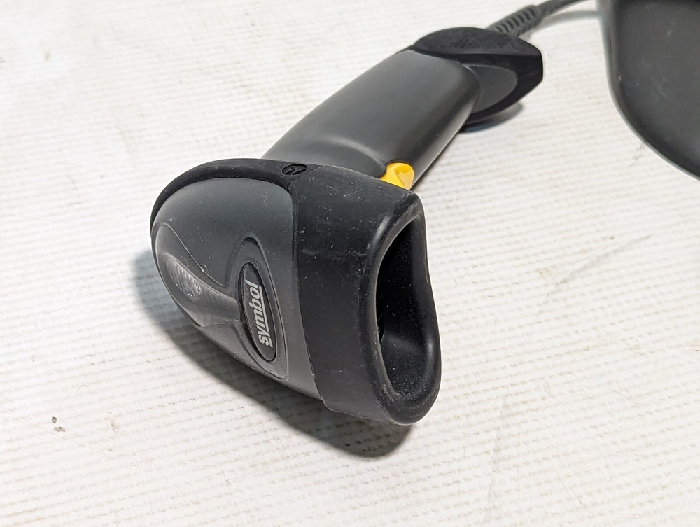 Symbol LS2208-SR20007R-UR handheld USB barcode scanner
