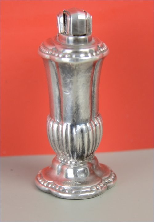 Vintage Silver Plate Ronson "MAYFAIR " Table Lighter - Engraved