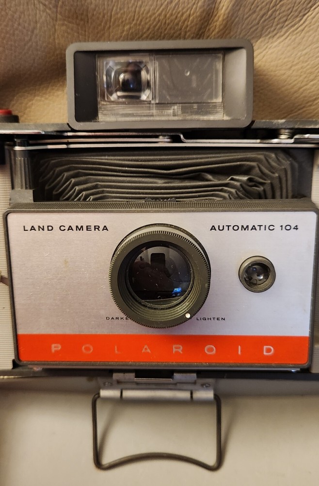 Vintage 1960s Polaroid Land Camera Model 104 Untested