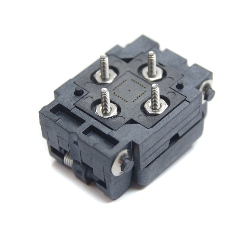 NEW Plastronics 28QH50A15050-A Clamshell 28-Pin IC Test/Burn-In Socket