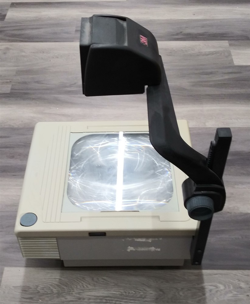 ⭐️⭐️⭐️⭐️⭐️ 3M 1720 Overhead Projector Model 1700BJV