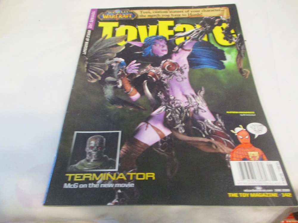 TOYFARE JUNE 2009 WARCRAFT TERMINATOR