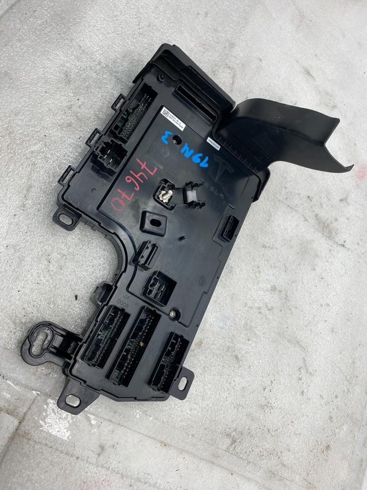 ⭕ 17-23 Model 3 Front Left ECM Low Voltage Controller Unit Module 1078673-00-K