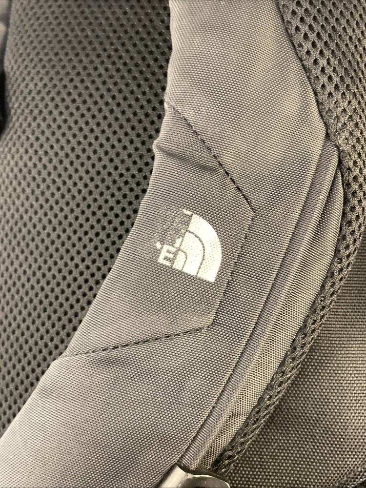 The North Face Amira Multi-Pocket Backpack Black GUC