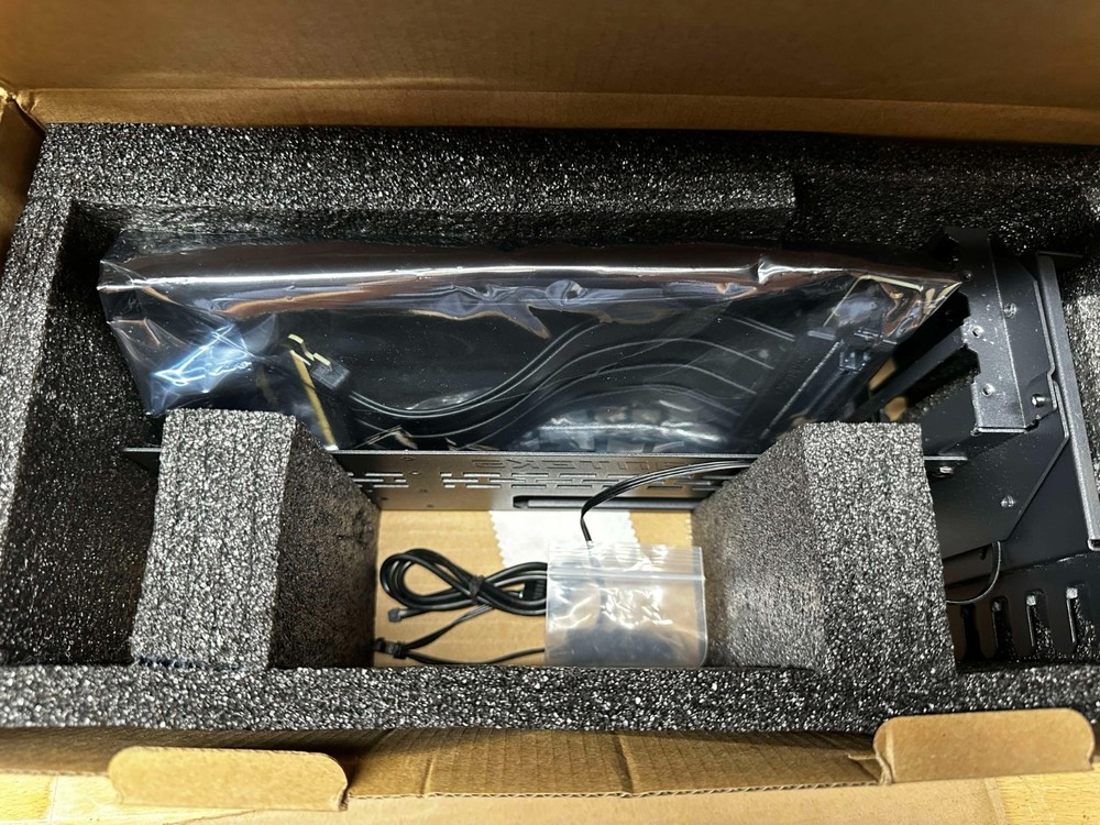 Phanteks Black PHVGPUKT02 Premium Vertical GPU Bracket Kit With Riser Cable
