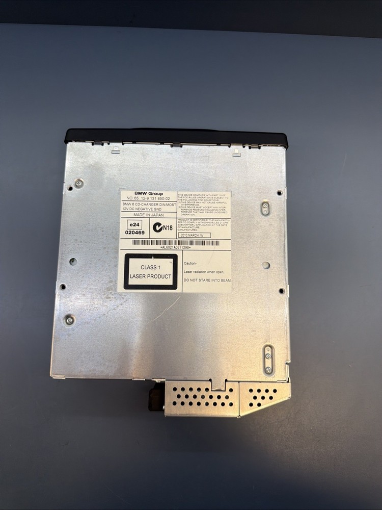 Changer BMW E60 E61 E63 E64 LCI CD Changer Disk Changer 6 CD Alpine 9131850 *