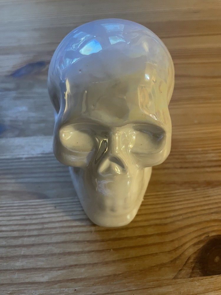 2 Halloween Skull Figures White & Black