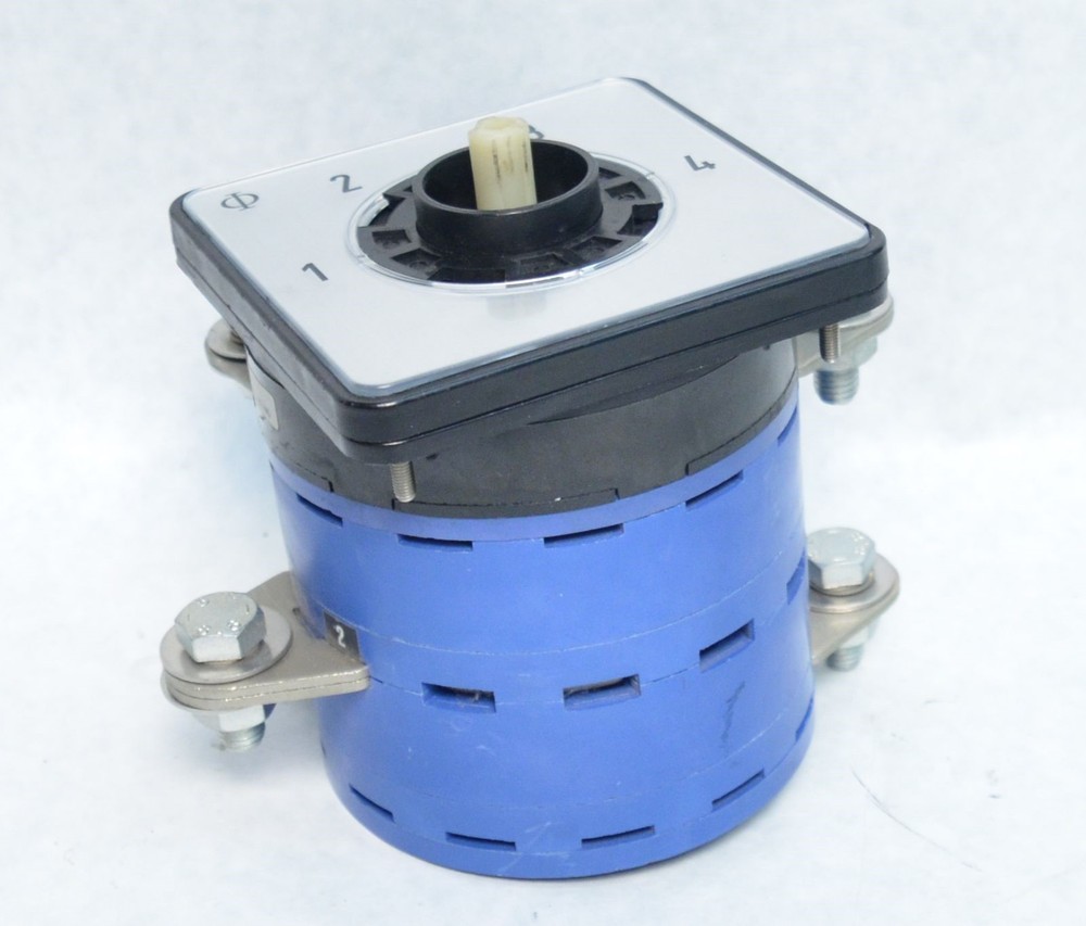 Kraus & Naimer X400 400A 600VAC Rotary Switch 200A-Interrupt