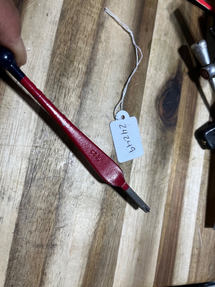 vintage Red Devil Glass Cutter (24249)