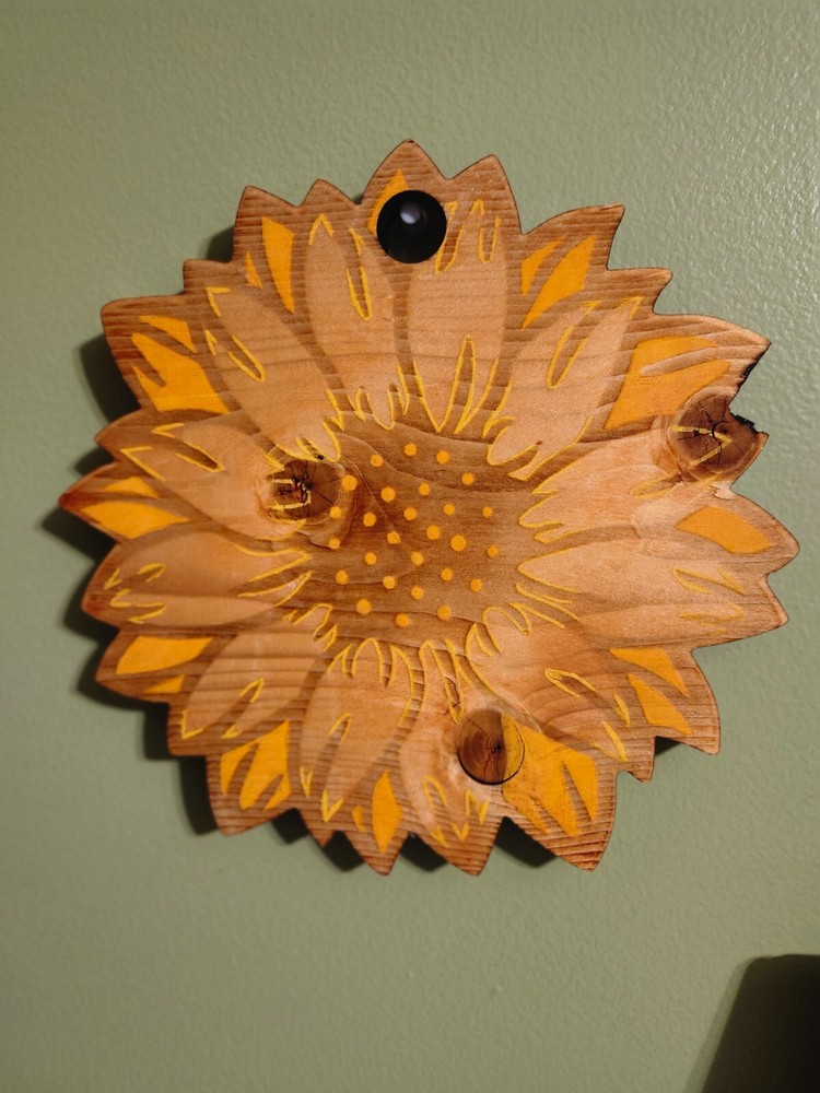 Woodcrafted Sunflower cutting / decorative board