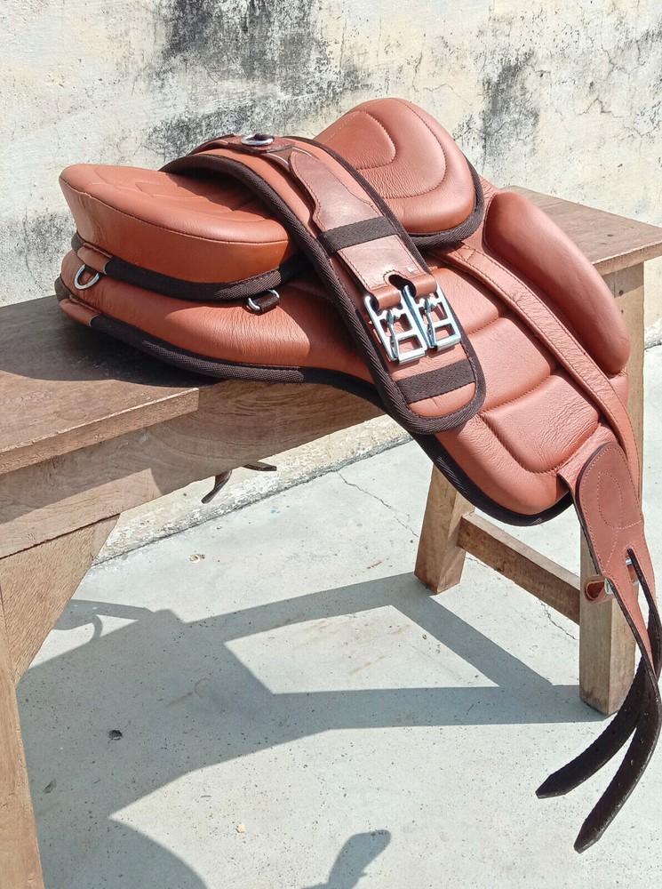 High Quality Leather Treeless freemax Saddle Size all