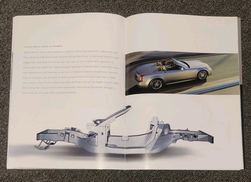 Cadillac Full Line Car Catalag 2003
