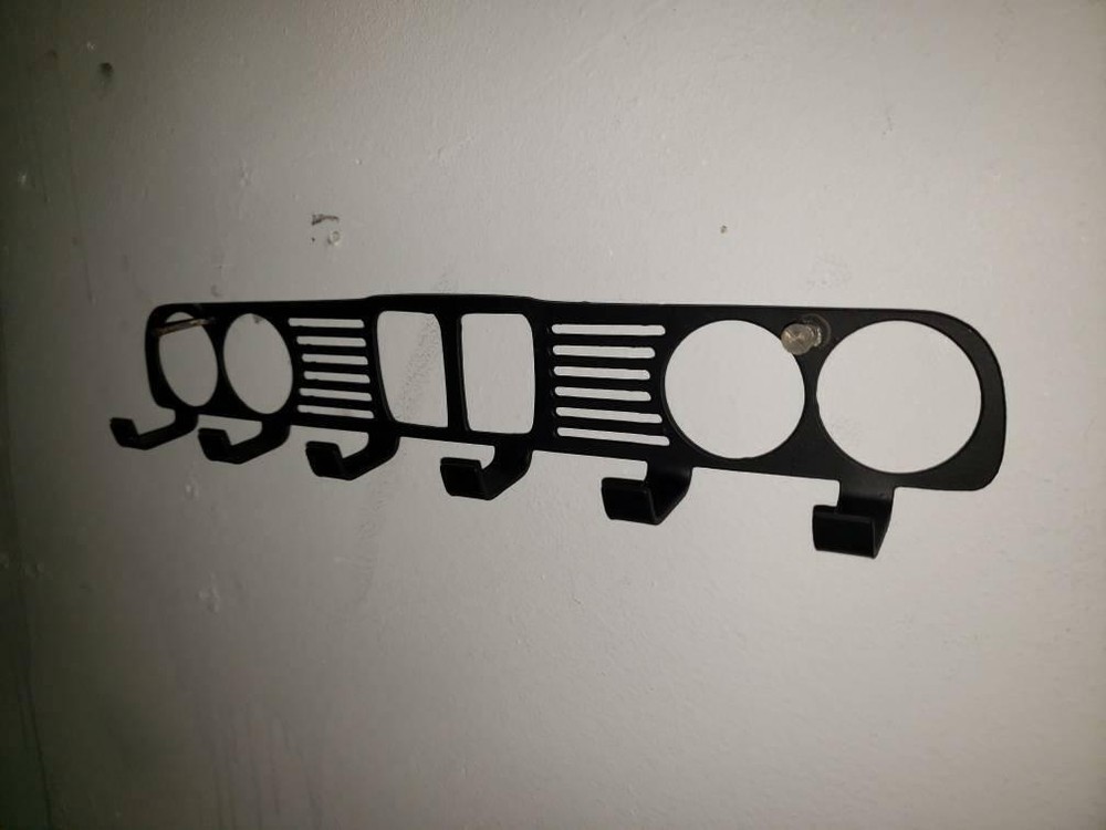 BMW E30 Grill Keychain Rack