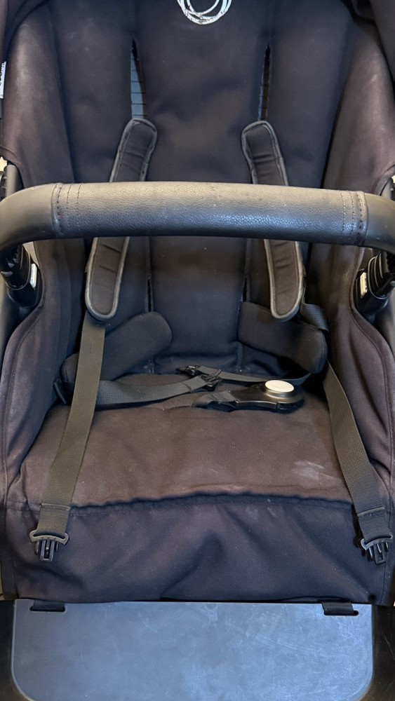 Great Pre-Owned Bugaboo Fox 2 Stroller Brown And Black with Bassinet