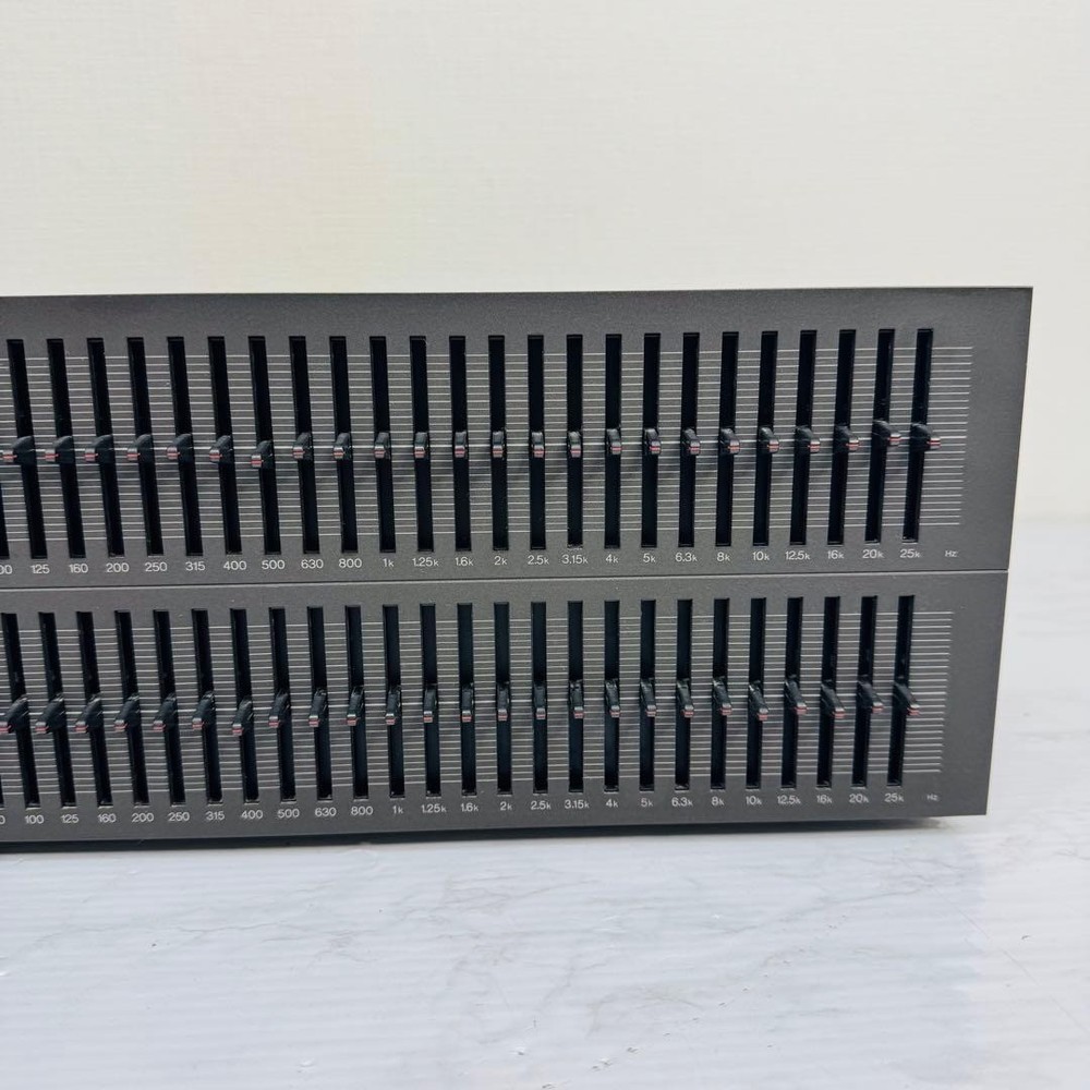 Technics SH-8065 Stereo Graphic Equalizer 31-Band Black Good GP
