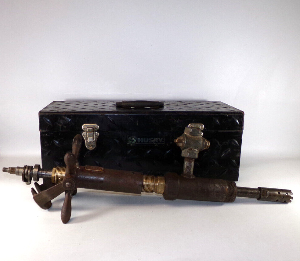 Mueller E-5 Drilling Machine, Model No. 5, w/ LubOSeal & 1-1/2" Shell Cutter