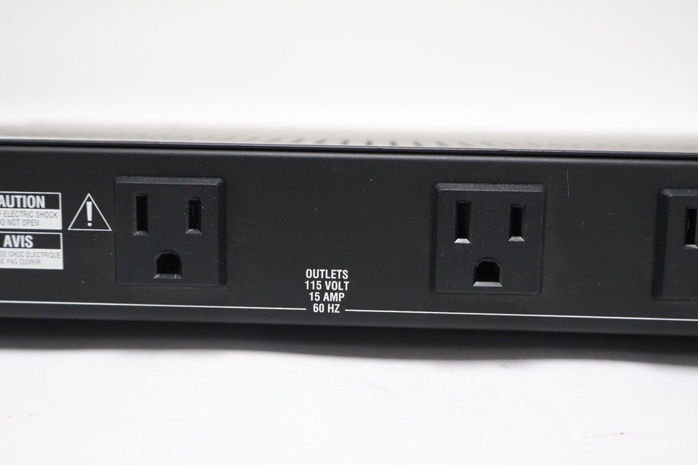 Middle Atlantic PDLT-815RVA Rack Light with 15 Amp Power Distribution