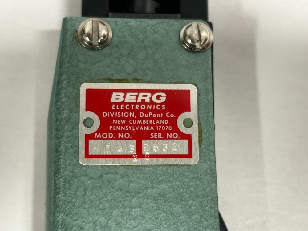 Vtg Berg Model HT 48 Electronics Crimping Tool Crimper (A20)