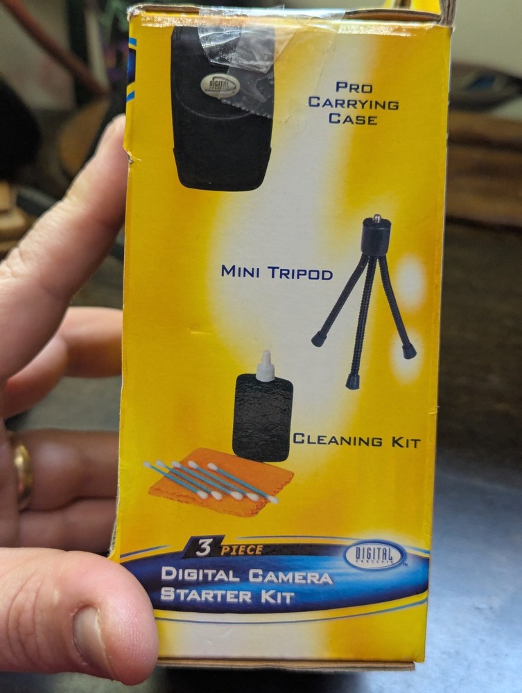 Digital Camera Starter Accessory Kit (Digital Concepts) Fits Most~Tripod/Case