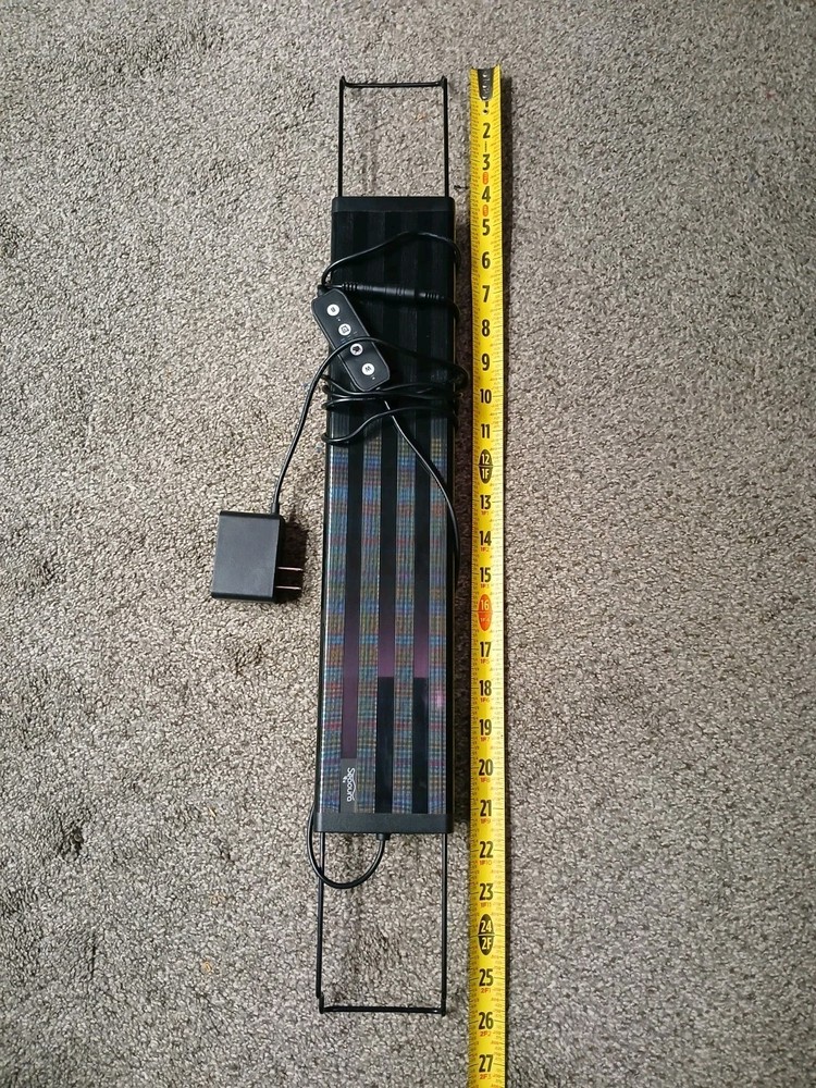 Expandable Light For Fish Tank