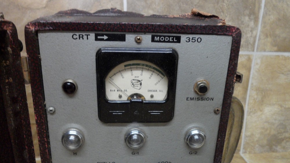 Vintage Cathode Rejuvenator Tester CRT B&K Model 350 in Case - Untested