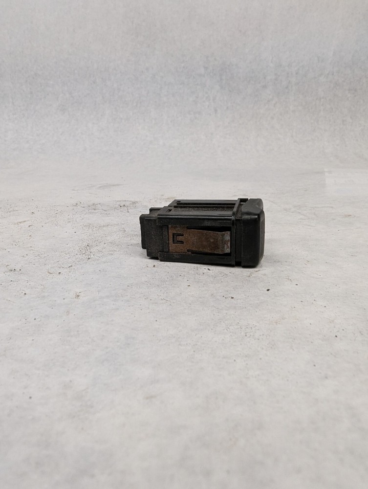 1990-1993 ACURA INTEGRA Fog Light Button Control Switch OEM