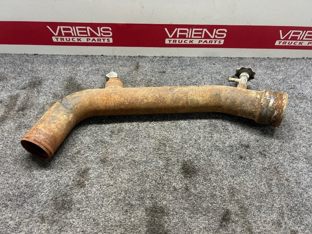KENWORTH K181-5742 PIPE-WATER LOWER