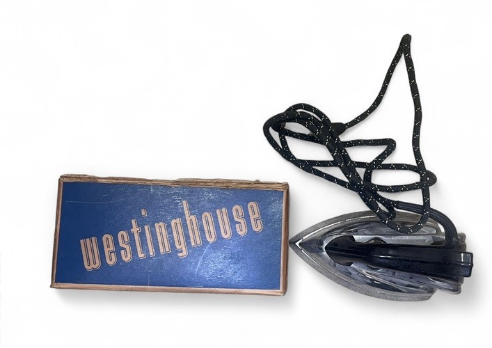 Vintage Westinghouse Automatic Iron LPC-414 • Household Essentials