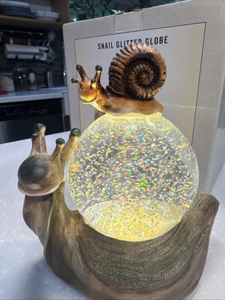 Cracker Barrel Snail Glitter Snow Globe Continual Glitter Motion Cottagecore