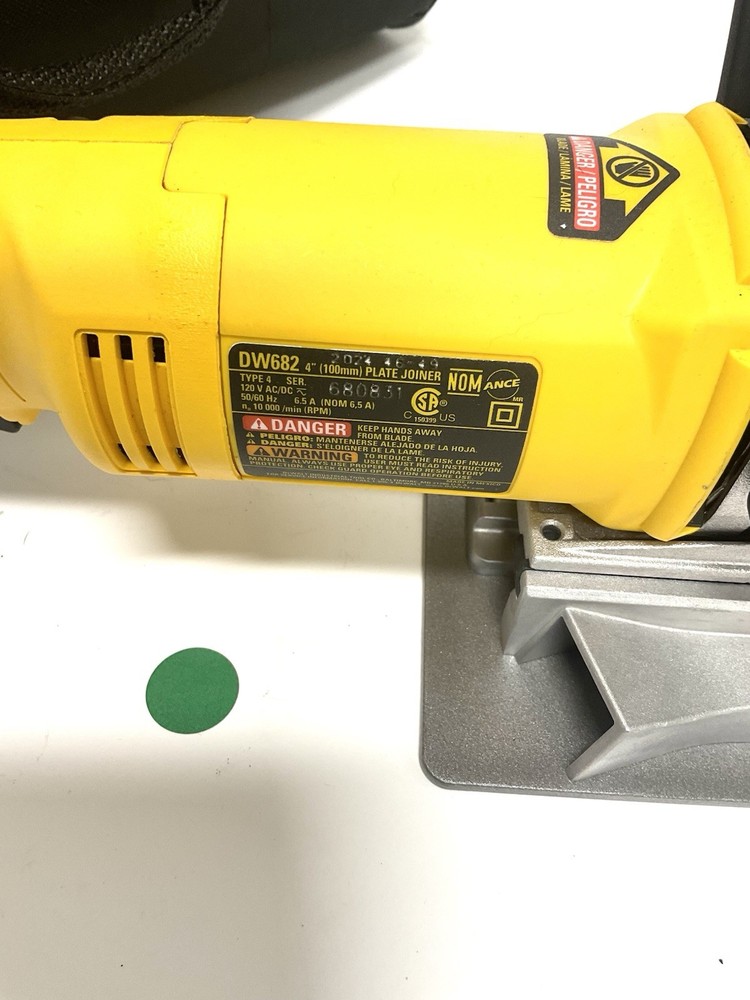 DeWALT DW682 Joiner
