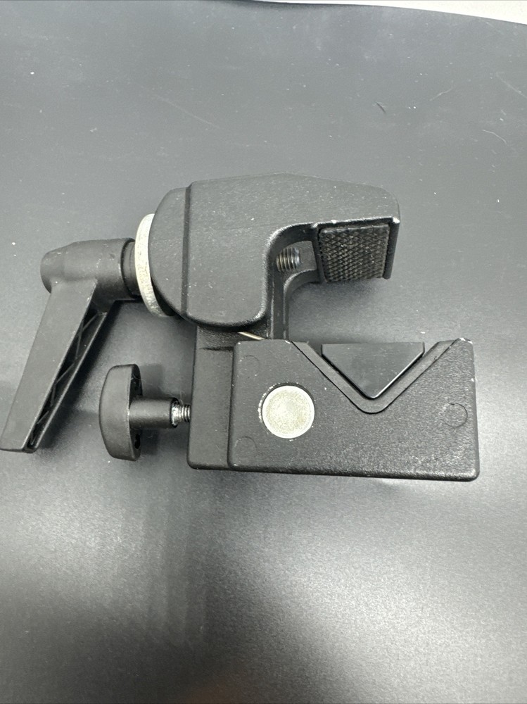 SUPER CLAMP WITH WEDGES - MANFROTTO # .035 - no Stud (P1)