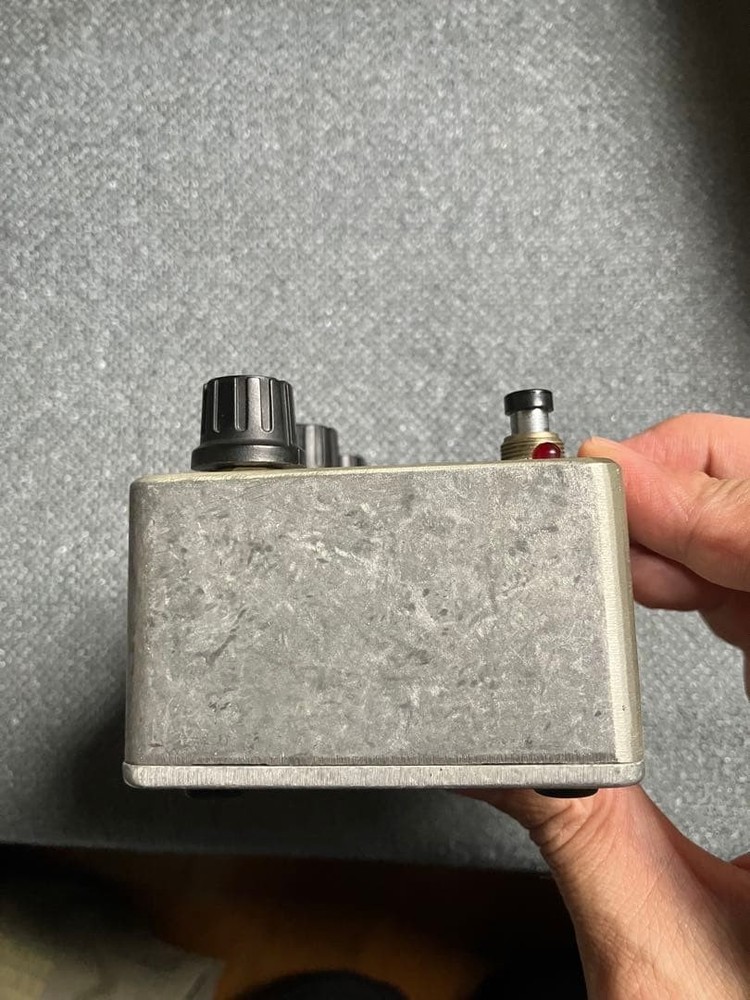 FULLTONE USA Ultimate Octave Guitar Effector