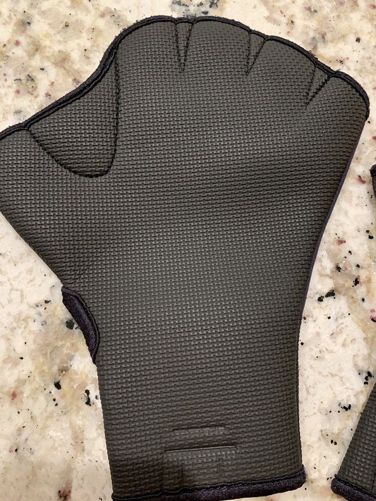 the finals elite aqua gloves size large Black