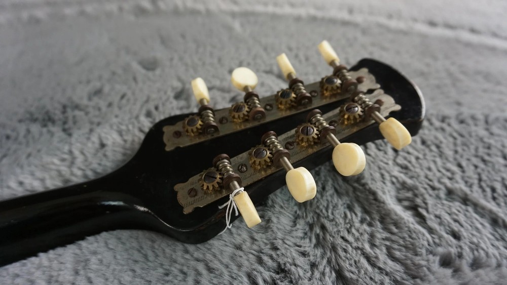 Suzuki No. 4 Mandolin 1959 Japan