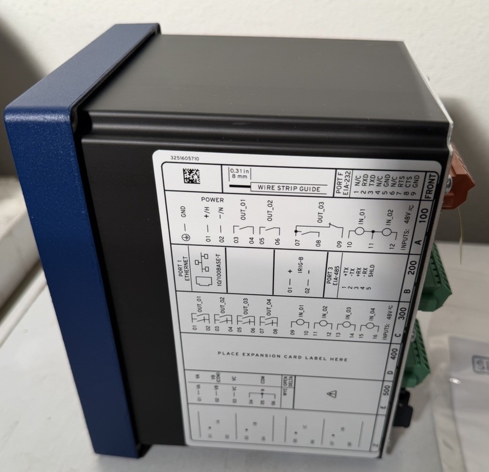 SEL-751A Feeder Protection Relay 24–48V Schweitzer Engineering Laboratories