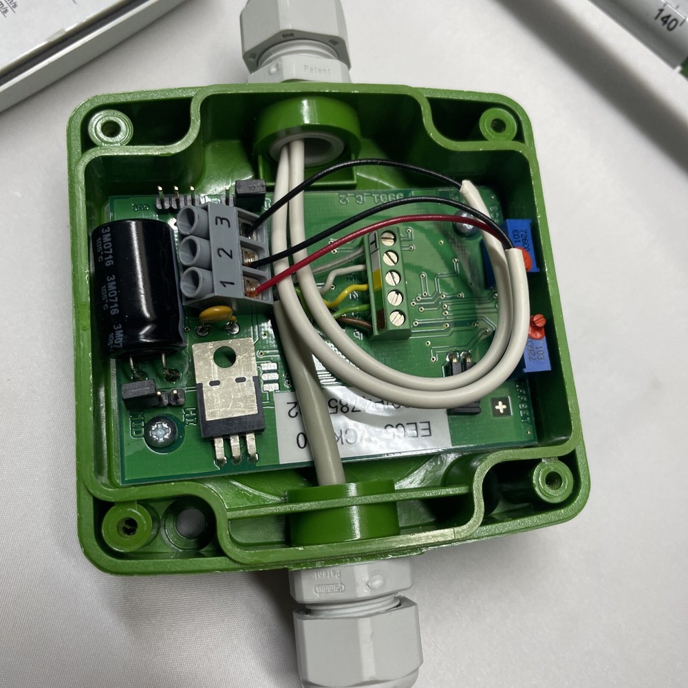 E&E Electronics EE65-2-VCK200 Air Velocity Transmitter 24V HVAC Sensor