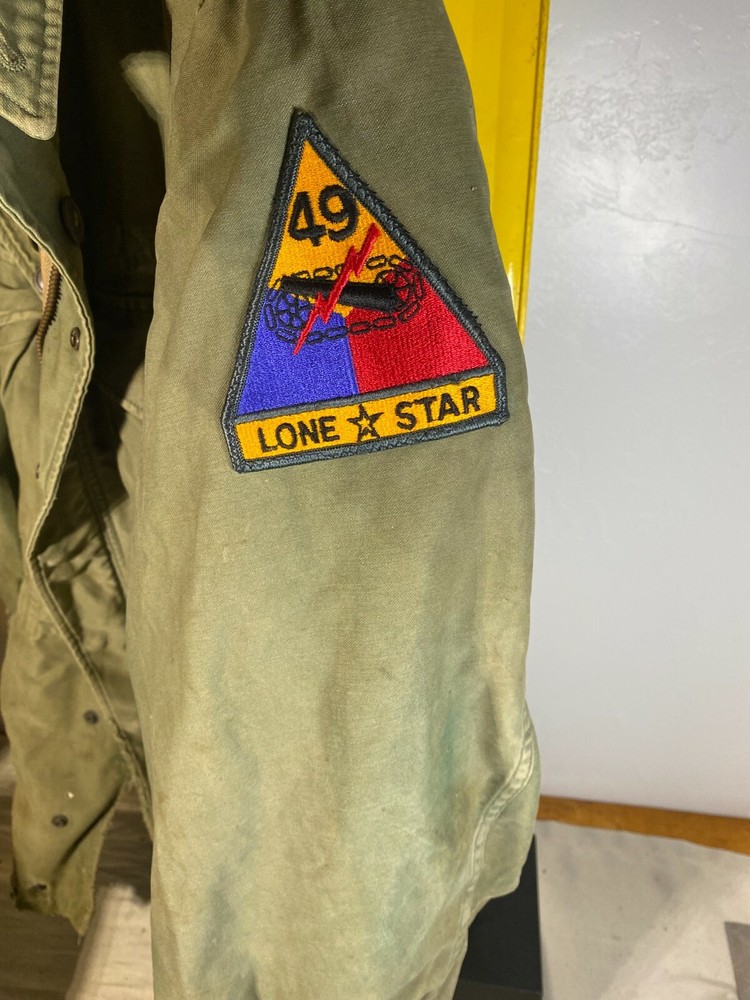 Vintage 49th Armored Div M-1951 Medium Regular 1952 Dated Field Jacket Coat