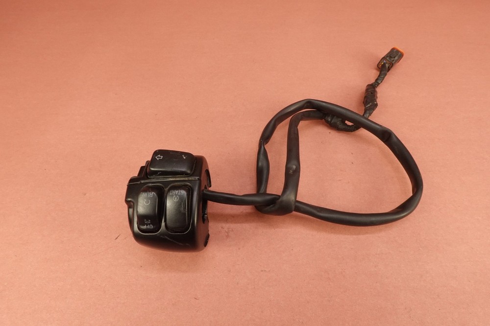 2000-2006 HARLEY-DAVIDSON SOFTAIL FXSTBI RIGHT HANDLEBAR STOP START KILL SWITCH