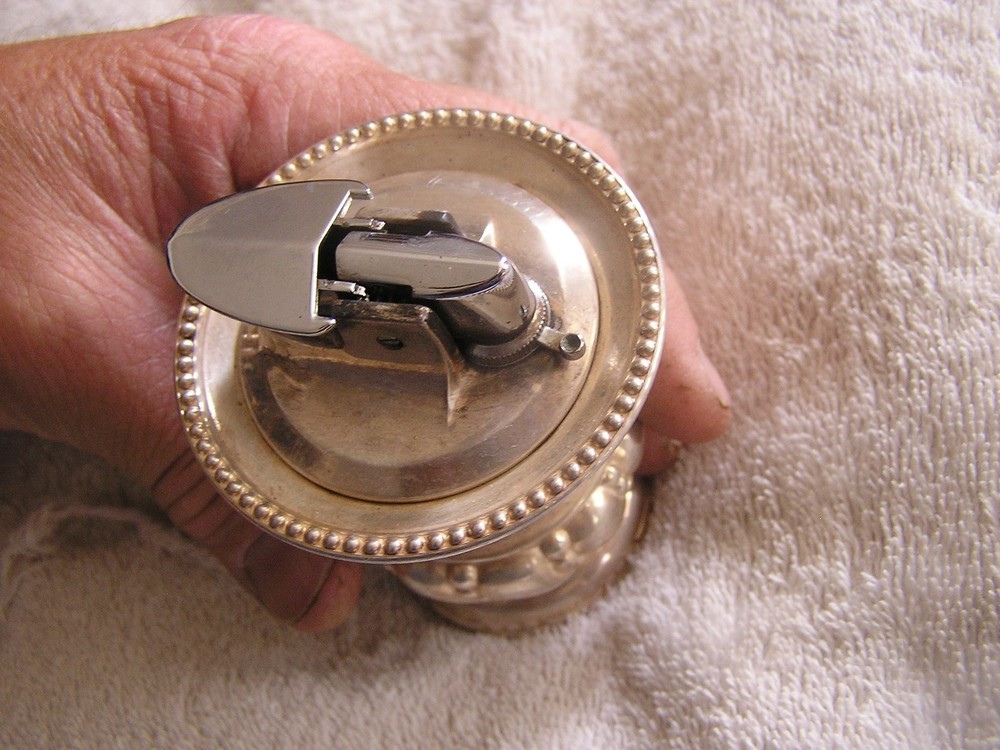 Vintage Ronson Lighter Woodbridge New Jersey
