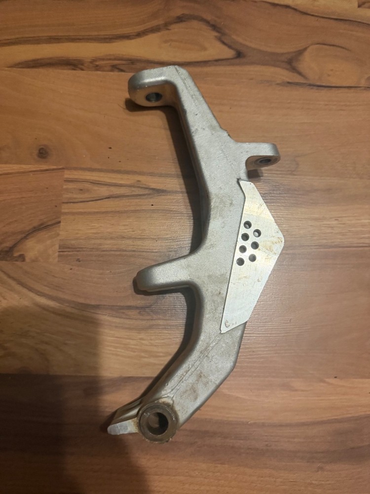 SKI-DOO GEN4 850 Summit LEFT SPINDLE