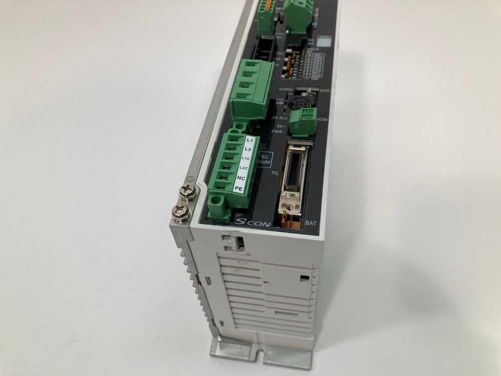 IAI SCON-C-150A-DV-0-2 Servo Controller