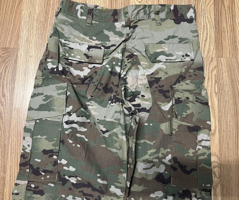 US Military OCP Pants Flame Resistant Size Medium Regular New without Tag