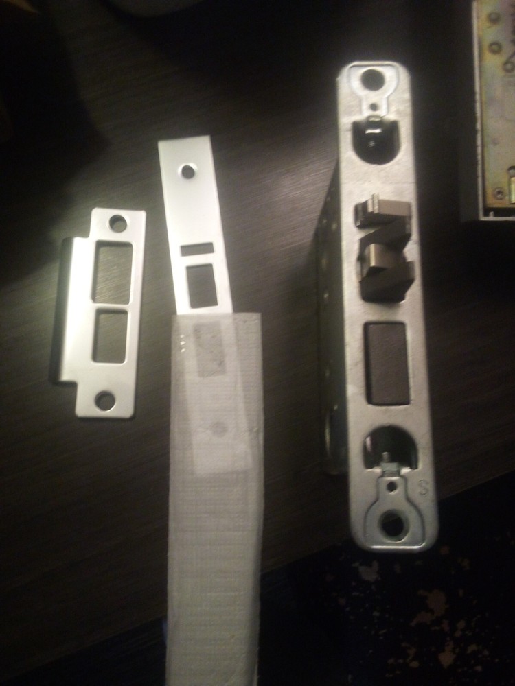 Hotel Room Locks (key card) 100+