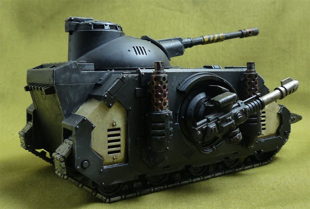 Deimos Pattern Predator Battle Tank painted - Space Marines - Warhammer HH #3Y