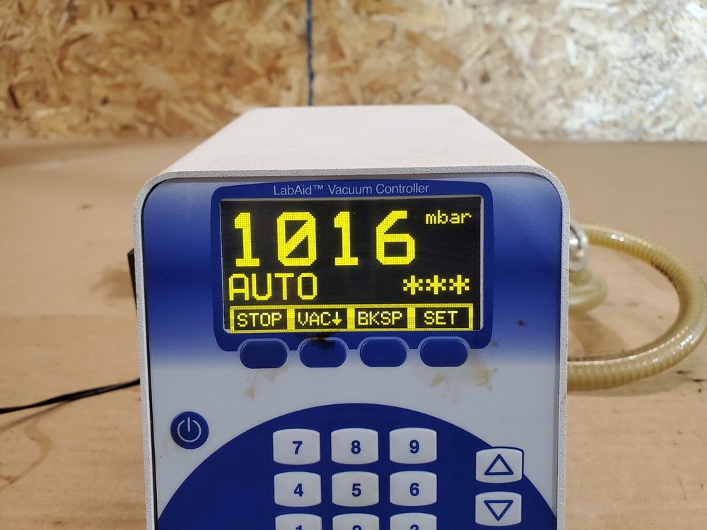 Welch-Ilmvac Vacuum Controller Model 1640A-01 - As seen