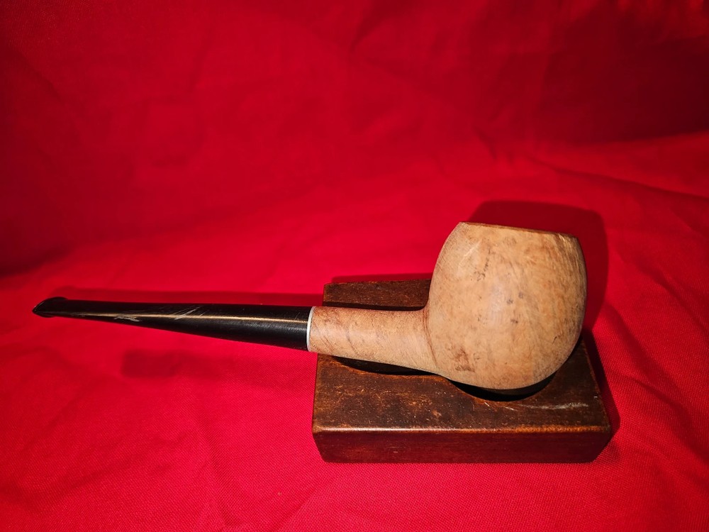NEW Unmarked Smoke Pipe