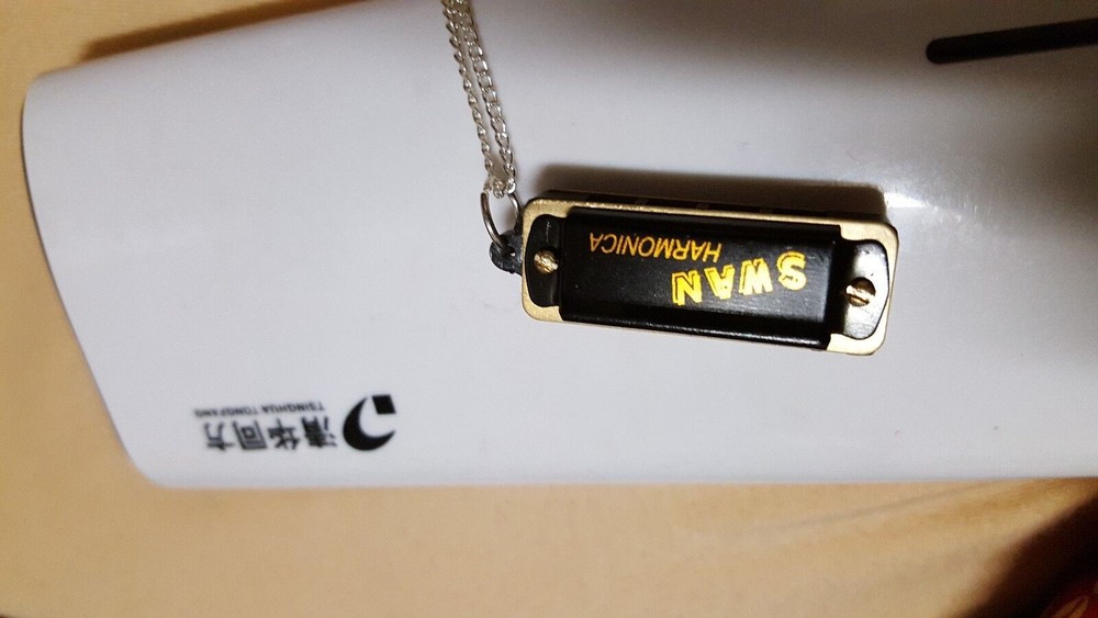 World's Smallest Playable Harmonica (SuperSopranino Harmonica)
