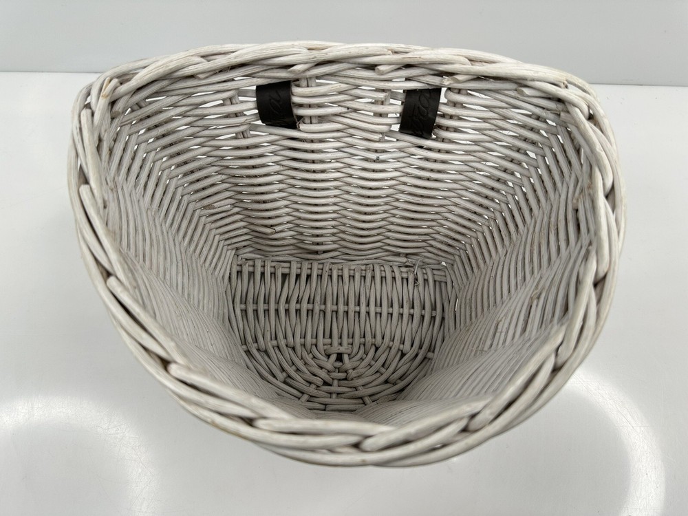Electra Bicycle Handlebar Wicker Basket White HTF